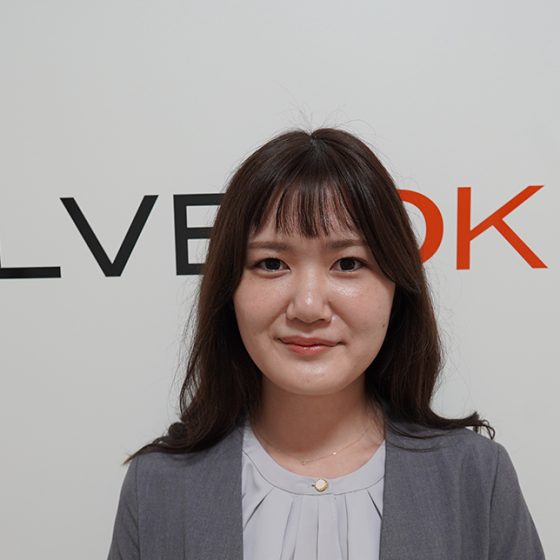 INTERVIEW 01 サムネイル